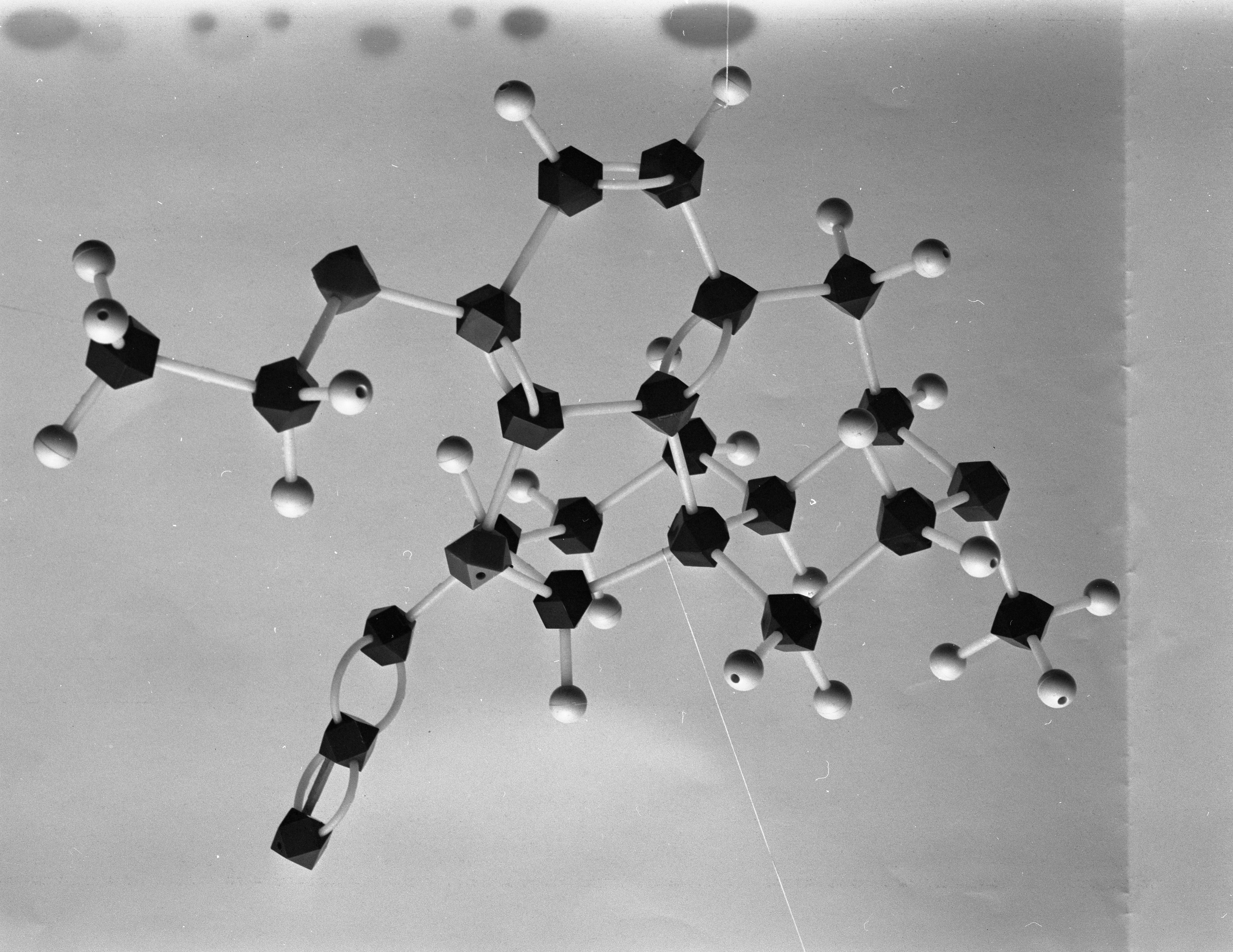 Chemical Bonding CL4STEM OER